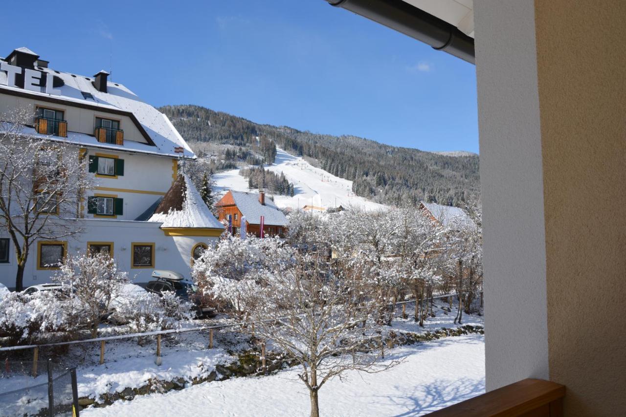 Haus Ofner Am Kreischberg Panzió Sankt Georgen ob Murau Kültér fotó